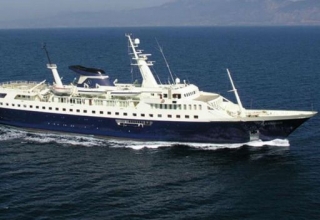  renta de yates a motor de lujo 